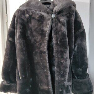 Vintage Monterey Fashions Brown Women's Faux Fur Coat Size Large